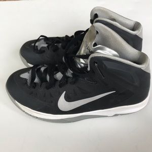 Nike Hyperquickness Youth Athletic Shoes EUC 7Y